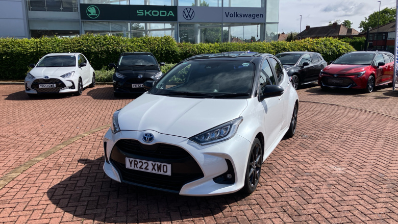 Toyota Yaris 1.5 Hybrid Dynamic 5dr CVT Hybrid Hatchback